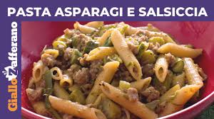 La pasta con asparagi è un primo piatto primaverile semplice e gustoso a base di asparagi, pasta golose varianti: Pasta Asparagi E Salsiccia Pronta In 20 Minuti Youtube