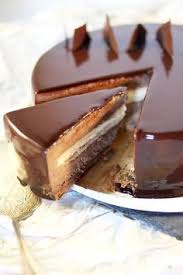 Le Caraque Entremets Chocolat Vanille Praline Gateaux Et Desserts Recette Dessert Recette Chocolat