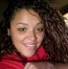 Shannon Luebke's Instagram, Twitter & Facebook