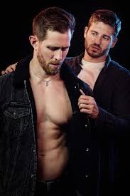 Alexander King – In from the Side – Interview – PremiereScene.net