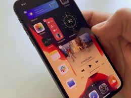 Ios 14 Concept Shows How Awesome Widgets Will Look On The Home Screen In 2020 Iphone Layout Iphone Design Iphone App Layout