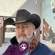 This is a dumb question it feels... when ive dyed my 3mm vegtan with  Angelus dyes (alcohol based) my leather becomes incredibly dry. Is this  normal? With it soften up with just