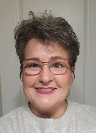 Lashell Harrison's Instagram, Twitter & Facebook