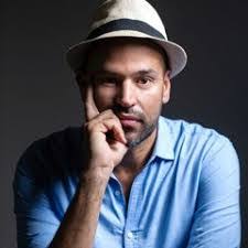 Nadia Azzam's Instagram, Twitter & Facebook