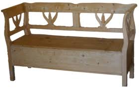 Pergola din lemn cu doua banci.acesta poate fi coltul dvs de relaxare, inconjurat de trandafiri urca. Banca Rustica Bunica Din Lemn Masiv Si Lada Depozitare Intrare Si Hol