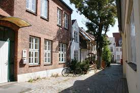 Finde 8 angebote für häuser zum verkauf in innenstadt, lübeck zu bestpreisen, die günstigsten immobilien zum verkauf ab € 99.860. Haus Zum Verkauf Langer Lohberg 24 23552 Lubeck Innenstadt Mapio Net