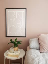 Da schwarz dazu neigt, die räume klein, erdrückend und eng wirken zu lassen, empfiehlt es sich, diese farbe nur zu verwenden, wenn das schlafzimmer geräumig ist und über ausgedehnte, am besten. Wandfarben Ideen Farbe Fur Deine Wande Wandfarbe Altrosa Schlafzimmer Zimmer Farben