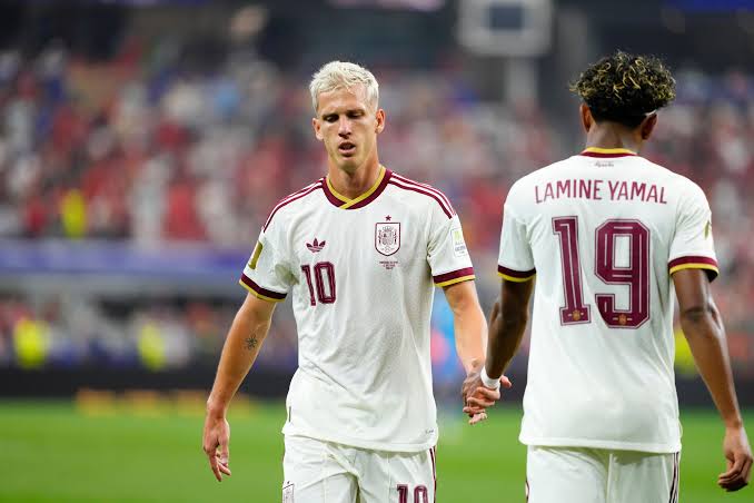 Dani Olmo, sobre el valor extra de Lamine Yamal en el Mundial: "Aunque no  marque o no asista, nos da muchísimo con su presencia" | Fútbol | Cadena SER