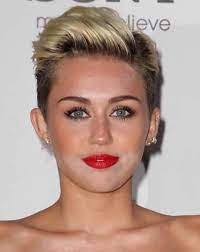We'll be presenting a number of despite the short length, the miley cyrus haircut in the photo above is truly classy, thanks to the styling. 33 Best Miley Cyrus Haircut Ideas For Long Short Hair 2021