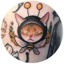 Bumblebee Cat By Kiera Tattoo On Instagram Melbourne Based Tattoos Traditional Bee Tattoo Cat Tattoo