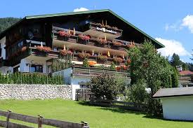 Zählt zu den bestsellern in reit im winkl traditionelle zimmer mit eigenen balkonen erwarten sie in diesem familiengeführten gasthaus. Einmal Und Nie Wieder Deva Hotel Sonnleiten Reit Im Winkl Bewertungen Tripadvisor