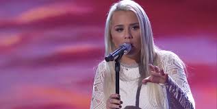 Taylor kelly brian vaughan produced by: Gabby Barrett Comes Out Swinging On New Single I Hope Listen One Country