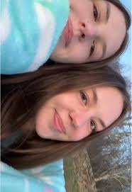 Fav view with my fav visitor 🧡🌅 @tickleepickleee