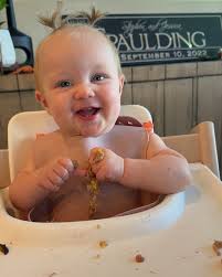 8 MONTHS ✨💗 This month was a big one for sweet Charlie girl. She has  become a TOTAL foodie (and she has 4 teeth now to chew it up)!! She is  obsessed