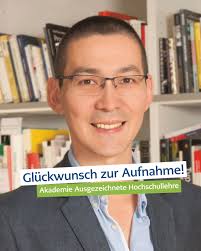 🎉 Gratulation an unsere Absolventin Dr. Alexandra Ion! Alexandra hat an  unserem Campus Hagenberg den Bachelor Medientechnik und -design (2009) und  den Master Interactive Media (2012) abgeschlossen