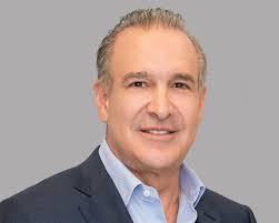 Miami Firm Insigneo Gains as Wall Street Banks Drop Latin America Clients