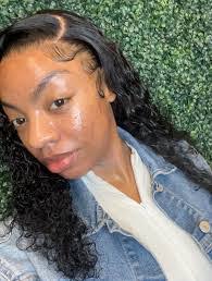 Dinah Stokes's Instagram, Twitter & Facebook