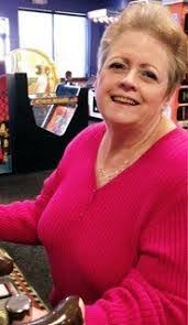 Linda Bowlin's Instagram, Twitter & Facebook