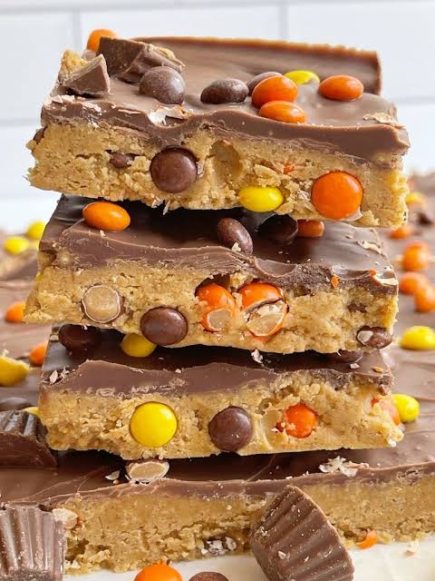Reese's Pieces Peanut Butter Bars