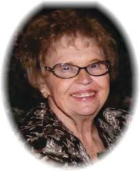 Pearl Hirsch's Instagram, Twitter & Facebook