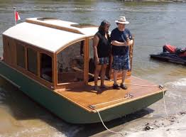 See more ideas about house boat, floating house, houseboat living. Building A Houseboat Build A Houseboat