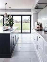 A wide range of kitchen floor tiles, less than half the price on the high street. 30 Kitchen Floor Tile Ideas Best Of Remodeling Kitchen Tiles In Modern Retro And Vintage Style Kitchen Remodel Small Home Decor Kitchen Kitchen Design