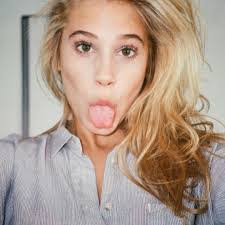 Jada Horne's Instagram, Twitter & Facebook