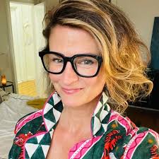 Wynell "Nell" Springer's Memorial Website