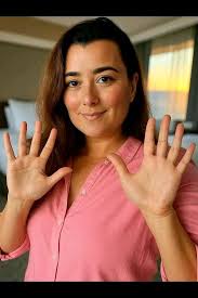 Start your morning with hope, sprinkle it with love, and add a smile — it's  the perfect recipe for a beautiful day. 🥰🌞 I love y'all ♥️♥️