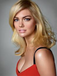 Natural blonde hair is stunning, you can ask any men or women and everyone will say the same. Why Blonde Hair And Dark Eyebrows Are The Perfect Pairing Vogue