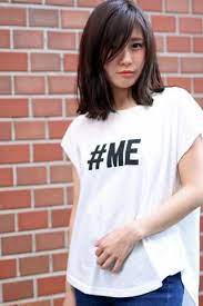 面長にあう 黒髪ミディアムストレートヘアカタログ 前髪あり なし 美人部 ショートストレートヘアスタイル ストレート ヘアスタイル ヘアスタイリング
