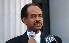 Anthony Batts's Instagram, Twitter & Facebook