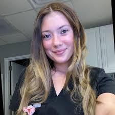 Haley Fenner's Instagram, Twitter & Facebook