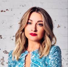 Jane Polson's Instagram, Twitter & Facebook