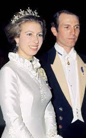 She has been married to timothy james hamilton laurence since december 12, 1992. A Look Back At Princess Anne S Wedding Over The Moon