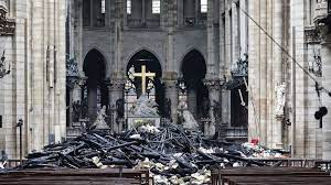 Extensive damage to the interior was prevented by its stone vaulted ceiling, which largely c. Photos Video Six Mois Apres L Incendie De Notre Dame De Paris Ou En Est On