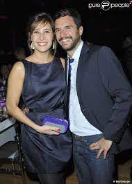 Her zodiac sign is sagittarius. Julie De Bona Wearing Caroline De Marchi S Siwa Clutch Gala For The Association Make A Wish 26 Janvier 2013