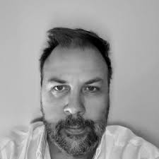 Er på vej hjem fra England efter to dages diskussioner med over 40 personer  fra nationalbanker, finansministerier og forskningen fra hele verden.