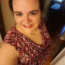 Bee Moore (discordantmuse)