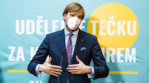 (name of medicinal product ) držitel rozhodnutí o registraci: Gcvfbuteik P2m