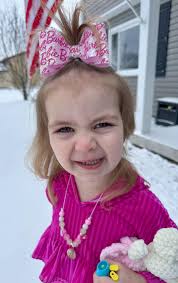 Who makes epoxy charms like necklaces?