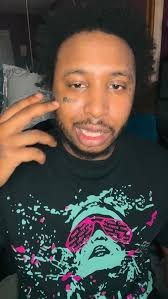 EVERYBODY WATCH WHY I WILL NOT BE HOSTING THIS DUMBASS @iamstrongisland  AWARDS WITH PROOF AND RECEIPTS IN THIS VIDEO… why do you think it’s smart  to promote & have a nigga I’m really beefing with and ...