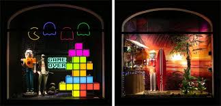 Kadewe Store Windows Show Various Styles Of Christmas Festivities With Nerd To Surf Or Space Nutcrackers