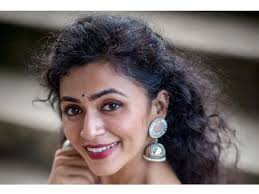 Found The Perfect Love Story At 33': Singer Malavika Sundar Is Engaged