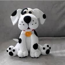 Hayirli Cuma Lar Bugun Dalmacyali Kopek Tarifini Suraya Birakip Gideyim Ceviri Selin Guvene Ait Tesekkur Crochet Toys Patterns Crochet Dog Patterns Crochet Dog