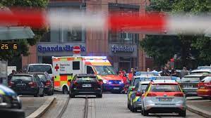 Aktuell größerer polizeieinsatz in #würzburg. Wxplrvq 8va58m