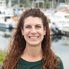 Lindsey Hetrick's Instagram, Twitter & Facebook