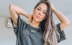 Embora tentem manter a discrição sobre o assunto, mayra cardi e arthur aguiar estão, sim. Mayra Cardi Tests Positive For Covid 19 After Trip I M From The Risk Group Prime Time Zone Entertainment Prime Time Zone