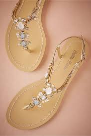 These Are Fun Sandals With The Beading Details Great For A Summer Dress Fashion Shoes Sandals Spon Gelinlik Ayakkabilari Gelin Ayakkabisi Topuklu Sandalet