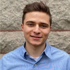 Lew Smith's Instagram, Twitter & Facebook